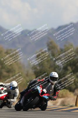 media/Oct-13-2025-Moto Forza (Mon) [[a66d839500]]/2-A Group/Session 4 Turn 7/